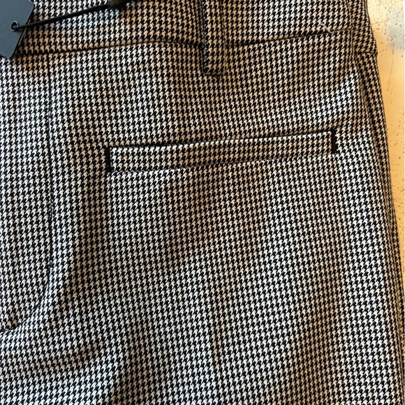 NWT-Anthropologie Essential Kick Flare Pants Size 8 - Black & White Houndstooth - Picture 9 of 9